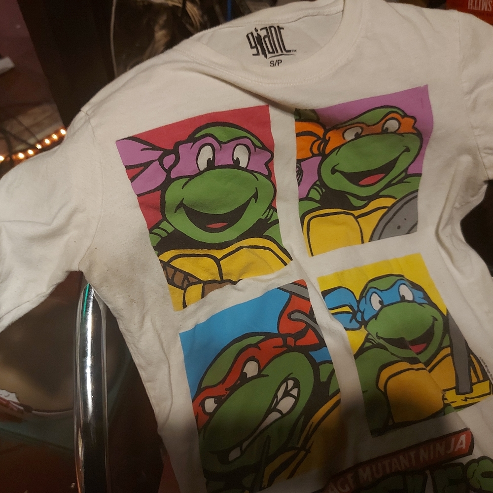 Small giant teenage mutant ninja turtles shirt